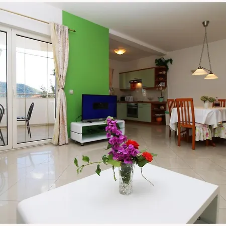 Ruza Apartment